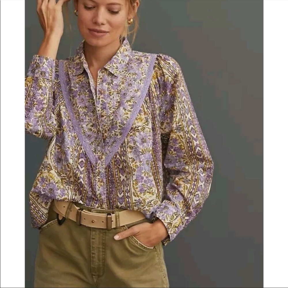 Detailed Pilcro Collared Blouse